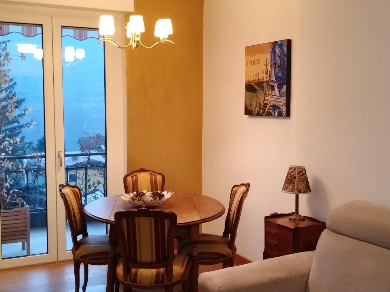 Appartamento Monti E Relax Saint-Vincent Buitenkant foto